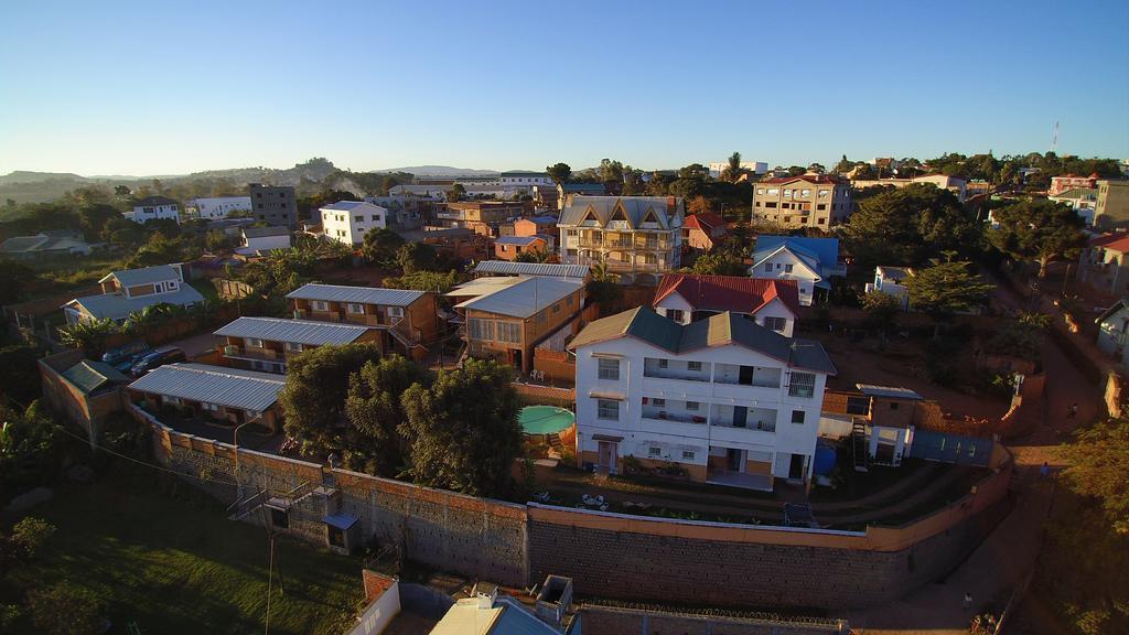 Hotel Chez Jeanne Antananarivo Ngoại thất bức ảnh