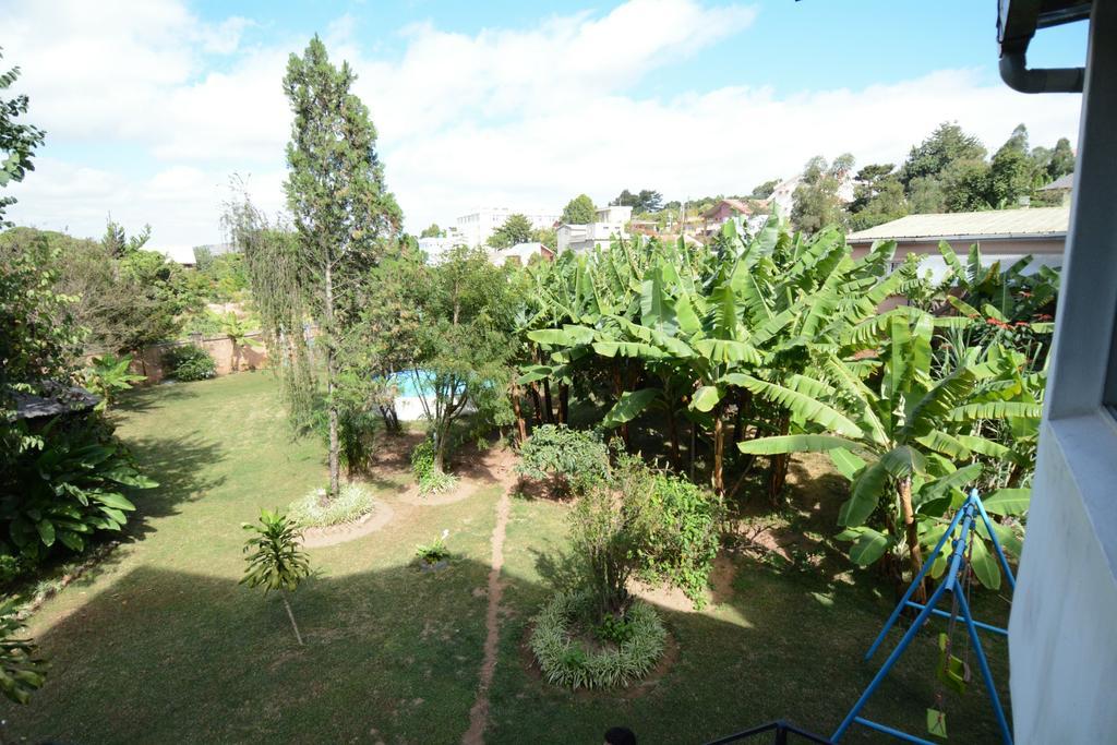 Hotel Chez Jeanne Antananarivo Ngoại thất bức ảnh