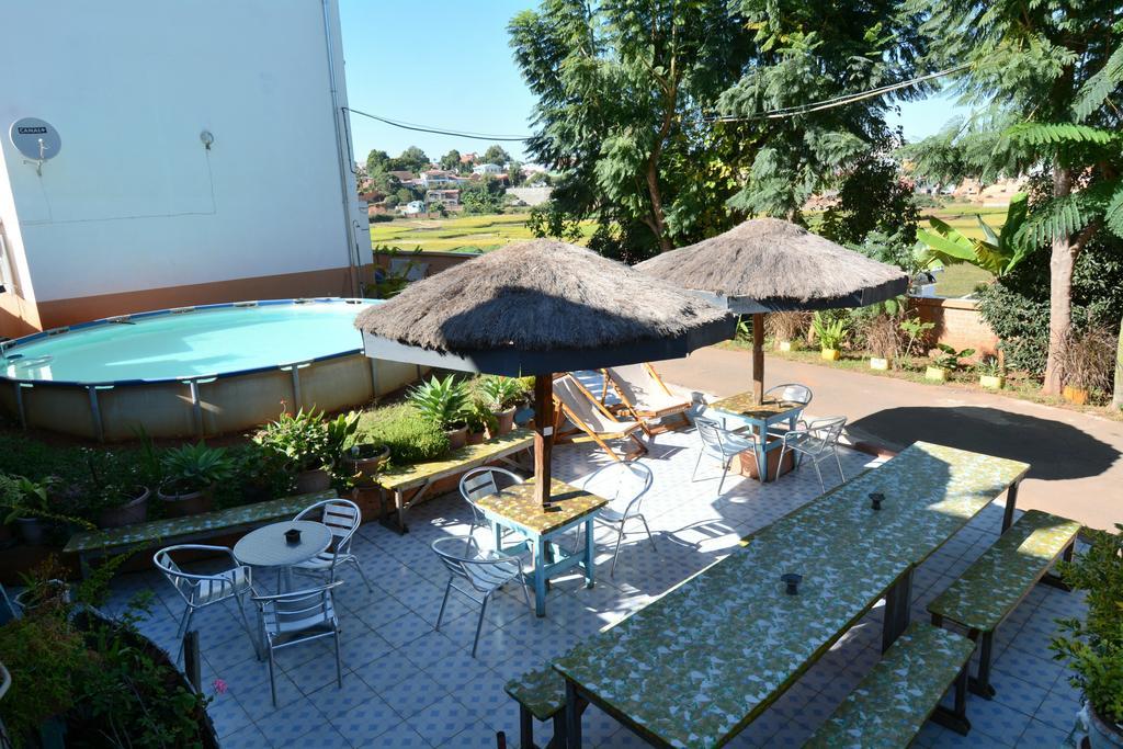 Hotel Chez Jeanne Antananarivo Ngoại thất bức ảnh