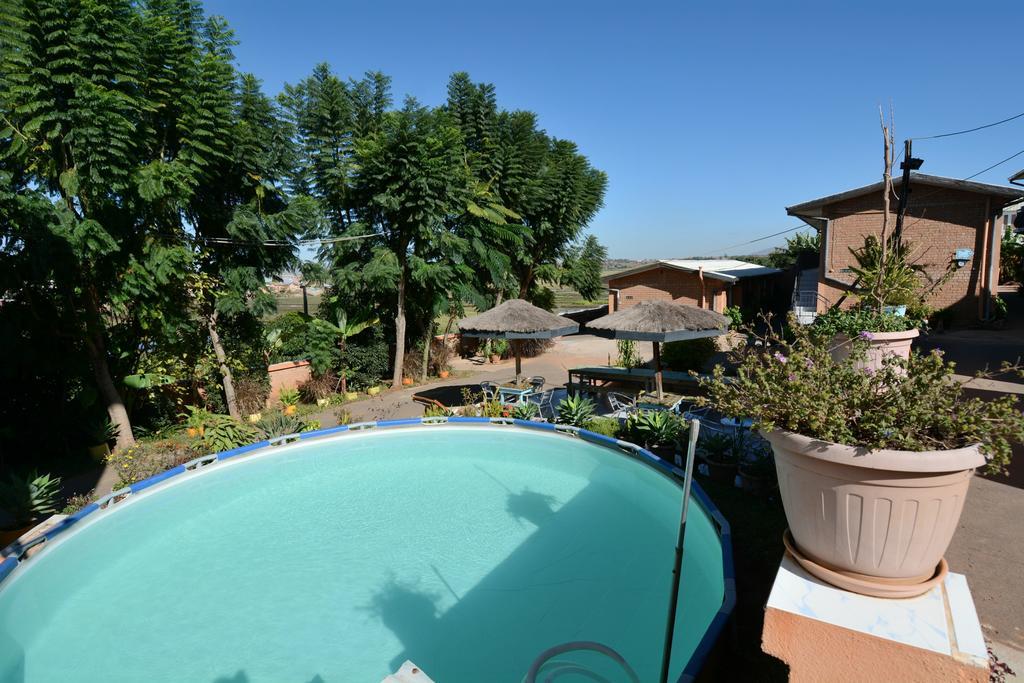 Hotel Chez Jeanne Antananarivo Ngoại thất bức ảnh