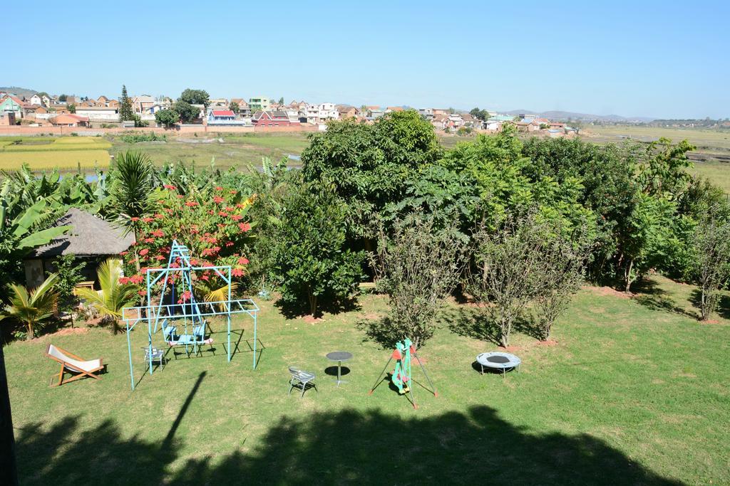 Hotel Chez Jeanne Antananarivo Ngoại thất bức ảnh
