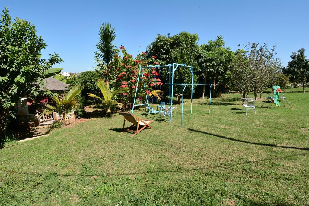 Hotel Chez Jeanne Antananarivo Ngoại thất bức ảnh